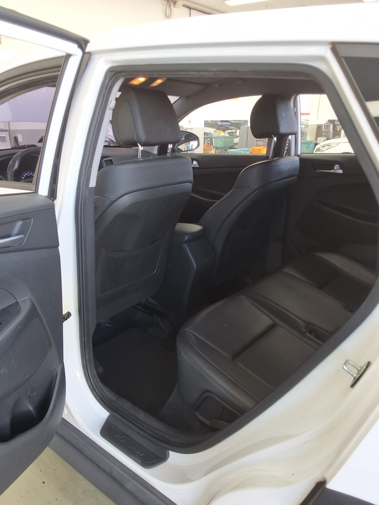 HYUNDAI ALL NEW TUCSON DIESEL 1.7 2WD STYLE 2017 - zdjęcie 12