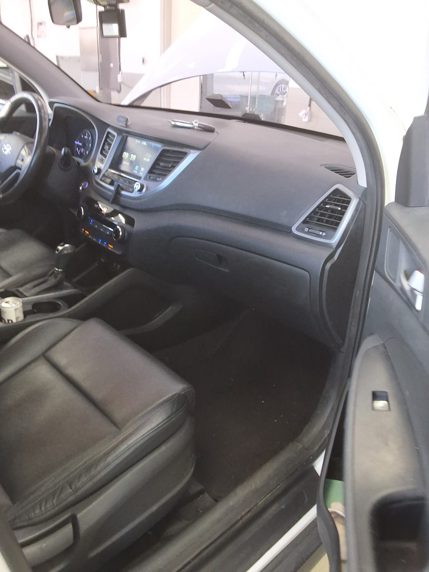 HYUNDAI ALL NEW TUCSON DIESEL 1.7 2WD STYLE 2017 - zdjęcie 14