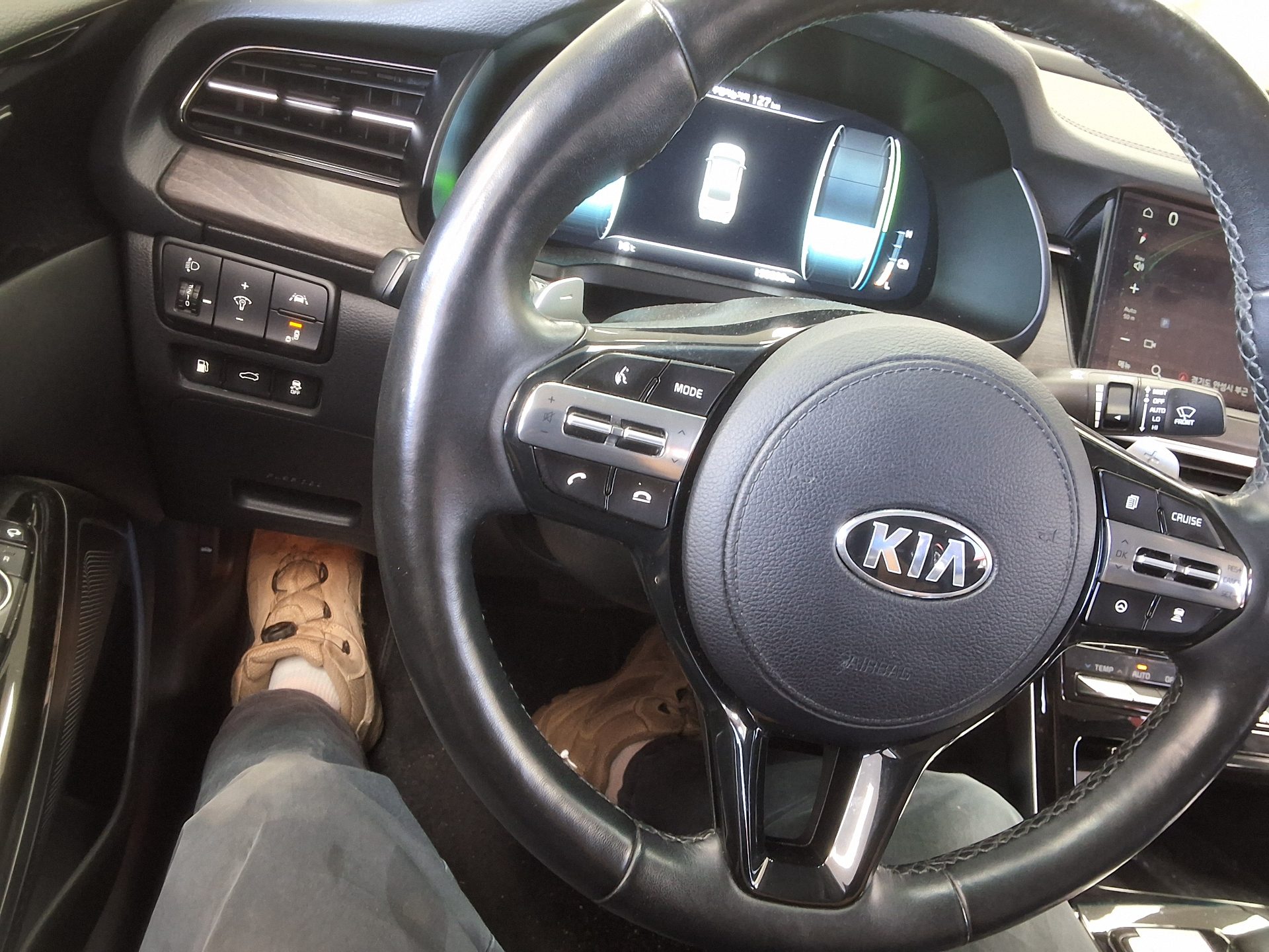 KIA K7 PREMIER HYBRID NOBLESSE 2020 - zdjęcie 23