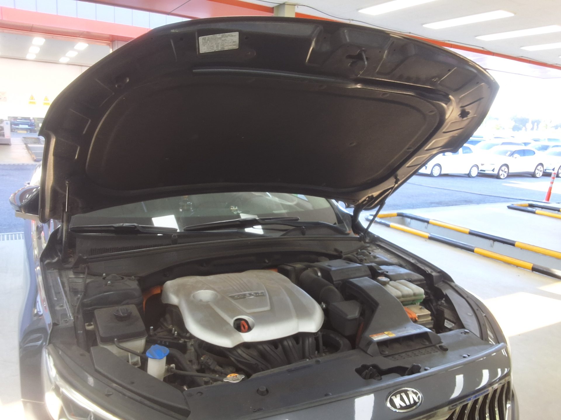 KIA K7 PREMIER HYBRID NOBLESSE 2020 - zdjęcie 18