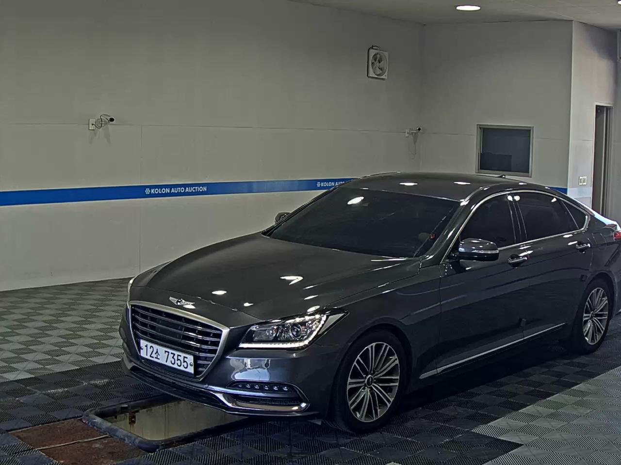 GENESIS G80 2.2 D AWD LUXURY 2019 - zdjęcie 2