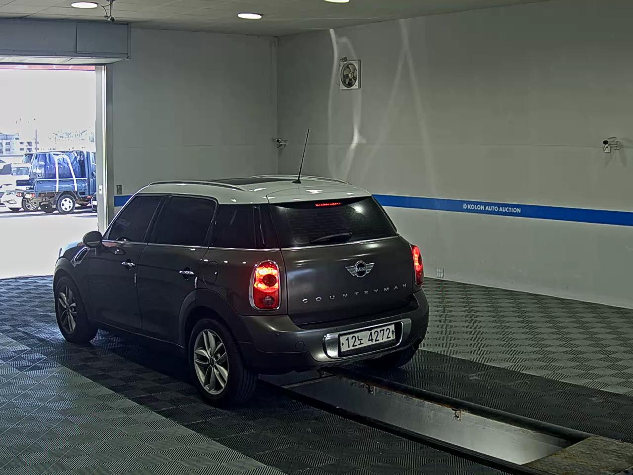 MINI COUNTRYMAN 2.0 D 2013 - zdjęcie 6