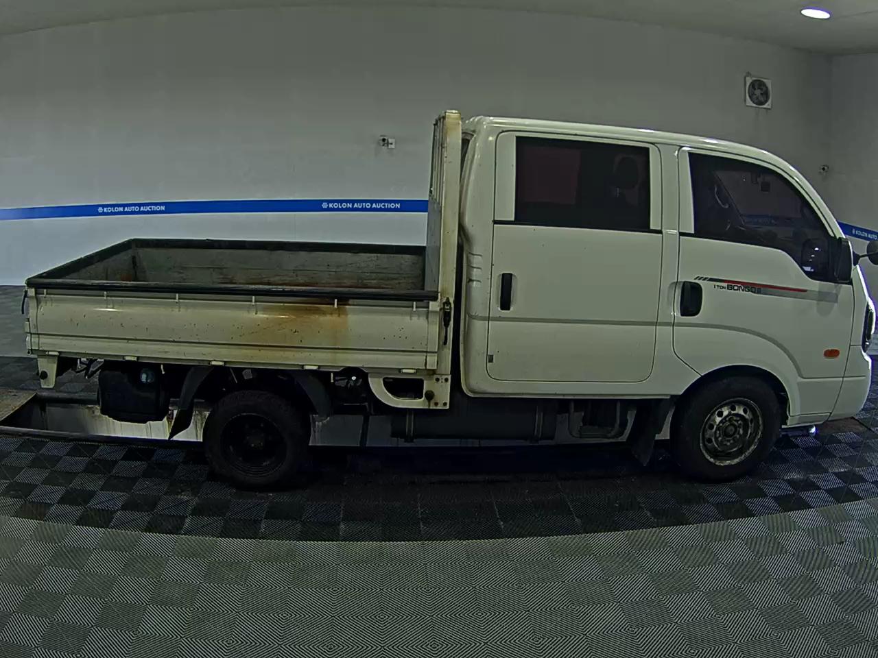 KIA THE NEW BONGO III CARGO 1 TON DOUBLE CAB EXTRA LONG WHEELBASE L 2020 - zdjęcie 4