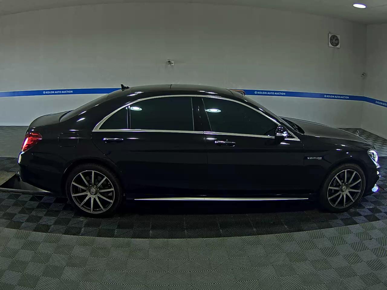 MERCEDES-BENZ S-CLASS (6TH GEN) S63L AMG 4MATIC 2016 - zdjęcie 4