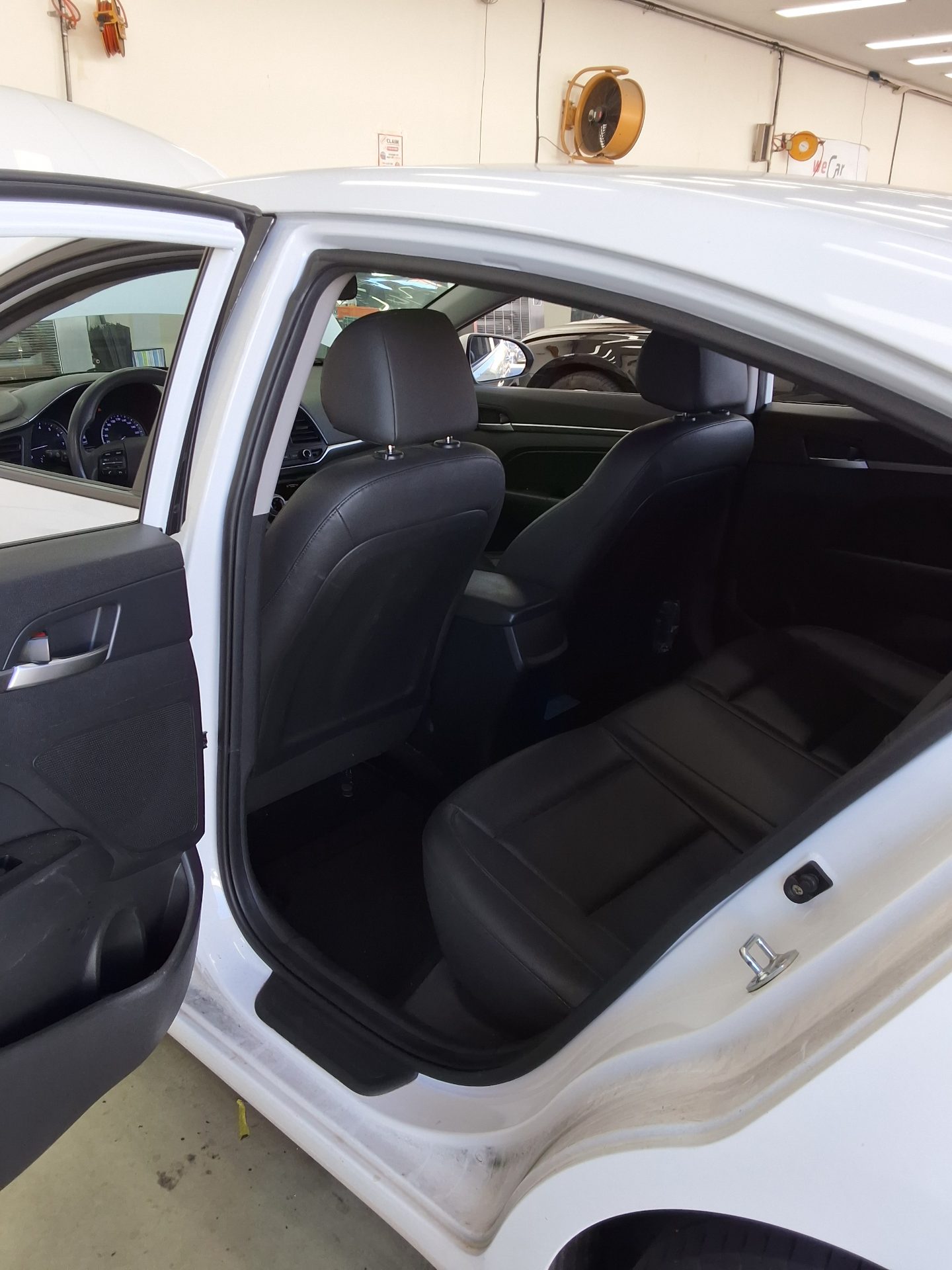 HYUNDAI THE NEW AVANTE AD 1.6 LPI RENTAL CAR STYLE 2020 - zdjęcie 12