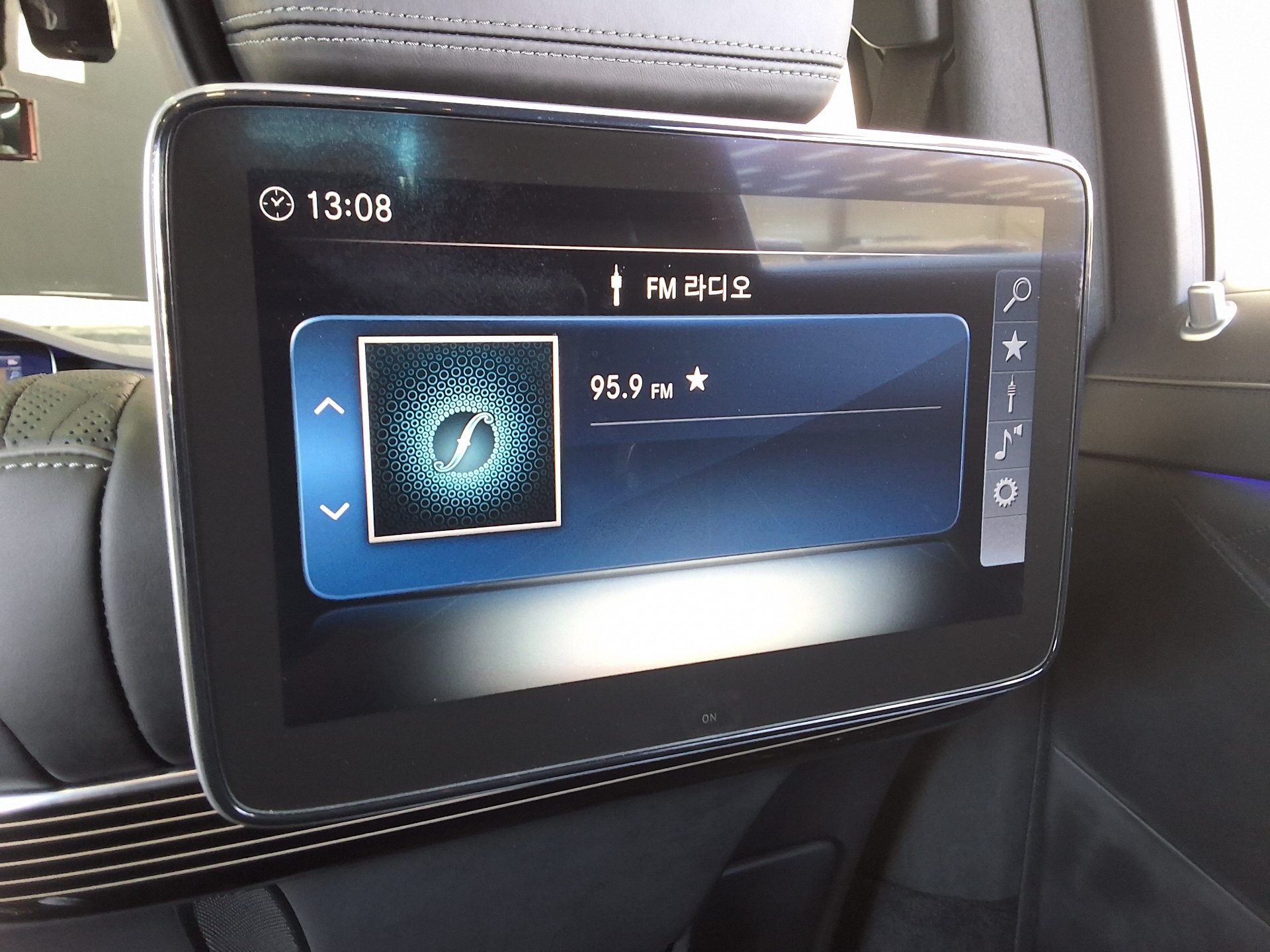 MERCEDES-BENZ S-CLASS (6TH GEN) MAYBACH S560 4MATIC 2019 - zdjęcie 27