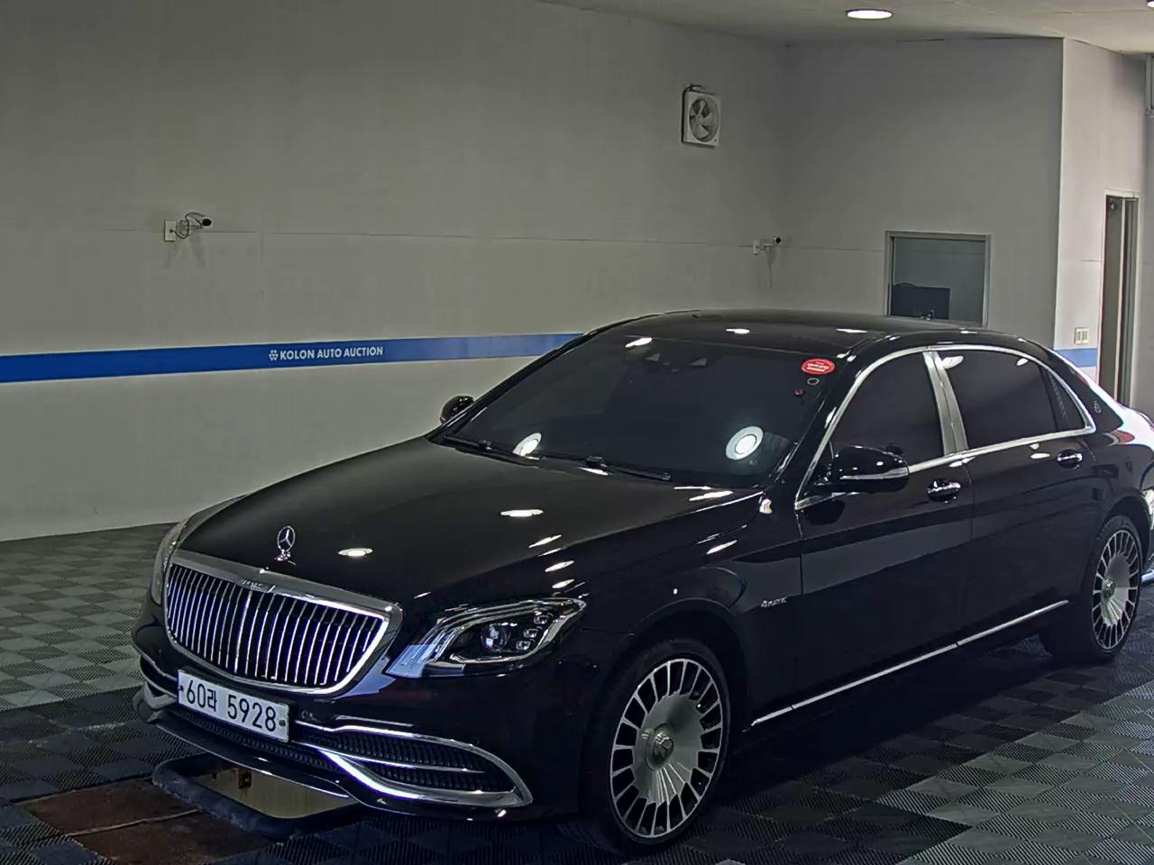MERCEDES-BENZ S-CLASS (6TH GEN) MAYBACH S560 4MATIC 2019 - zdjęcie 2