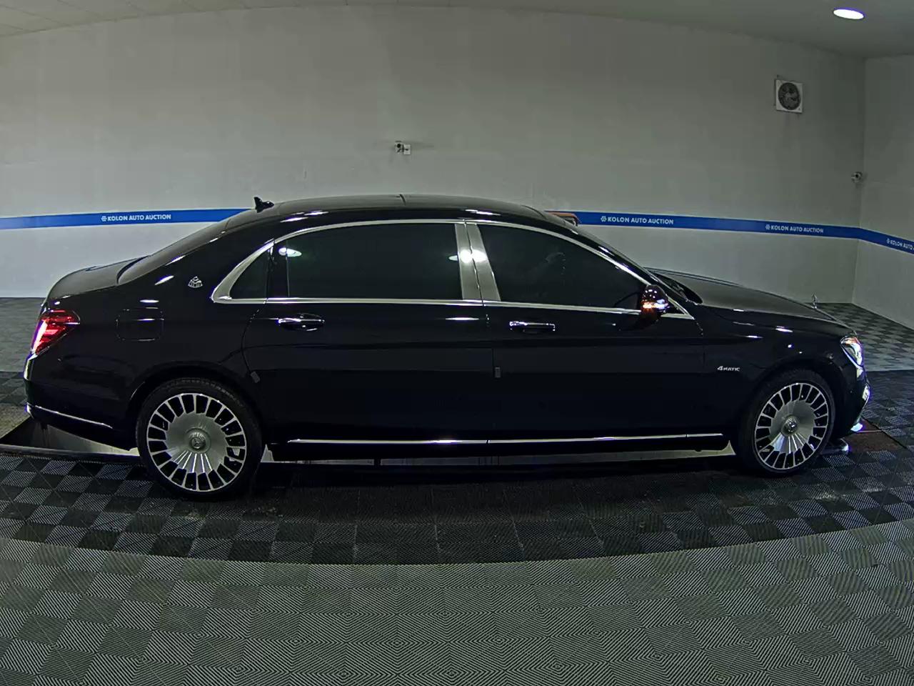 MERCEDES-BENZ S-CLASS (6TH GEN) MAYBACH S560 4MATIC 2019 - zdjęcie 4