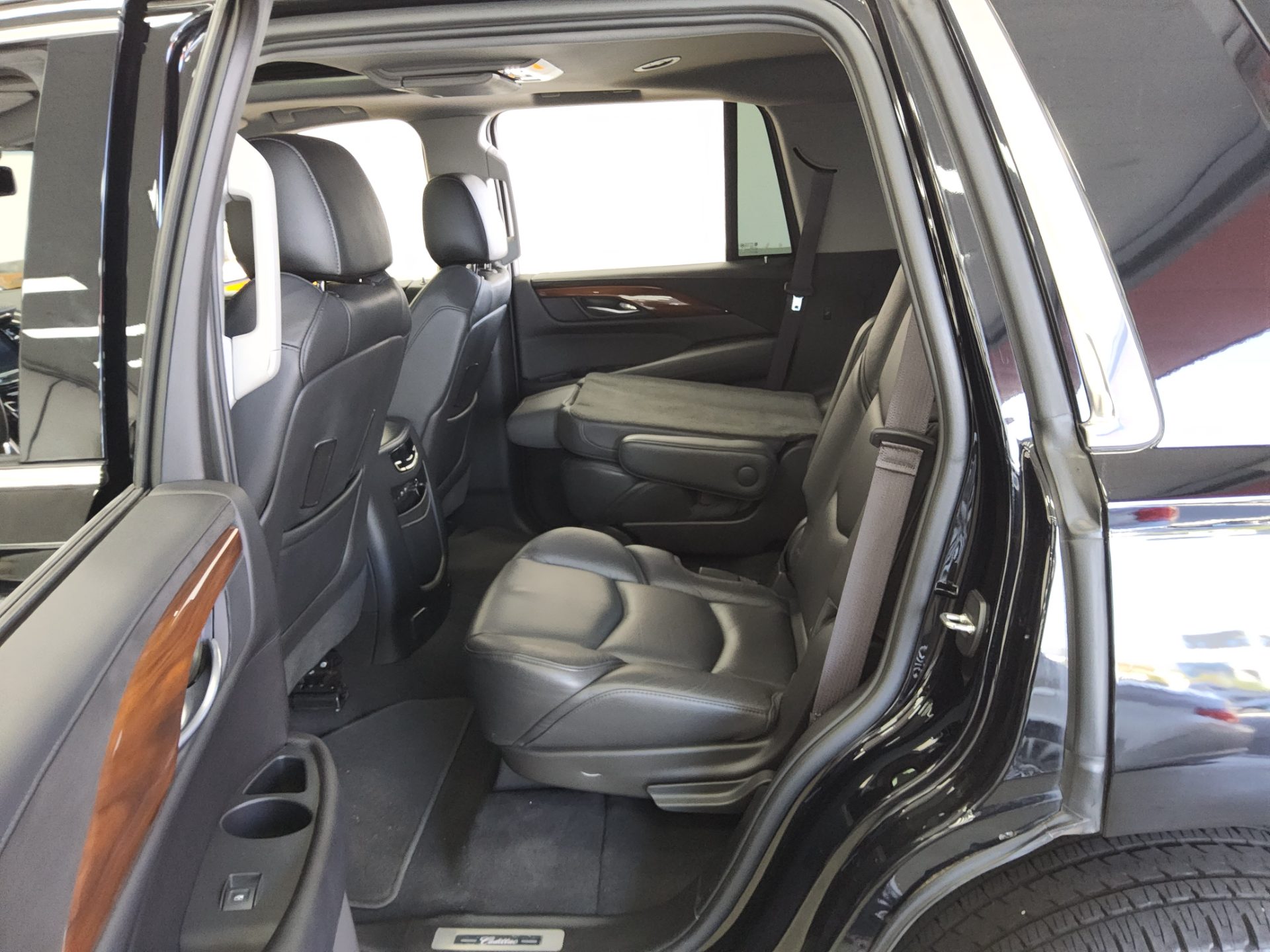CADILLAC ESCALADE (4TH GEN) 6.2 V8 2017 - zdjęcie 12