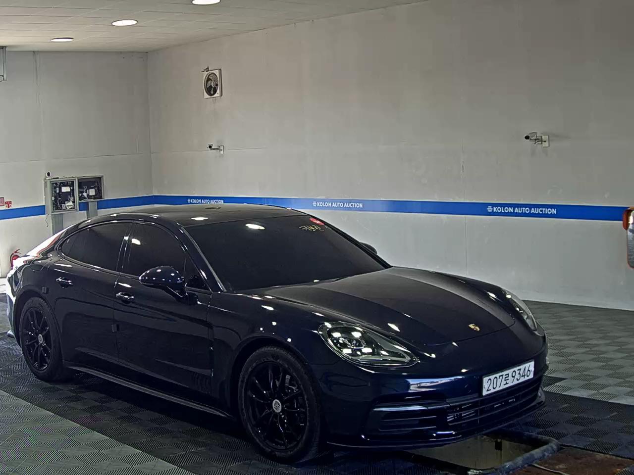PORSCHE PANAMERA (2ND GEN) 3.0 4 2018 - zdjęcie 3
