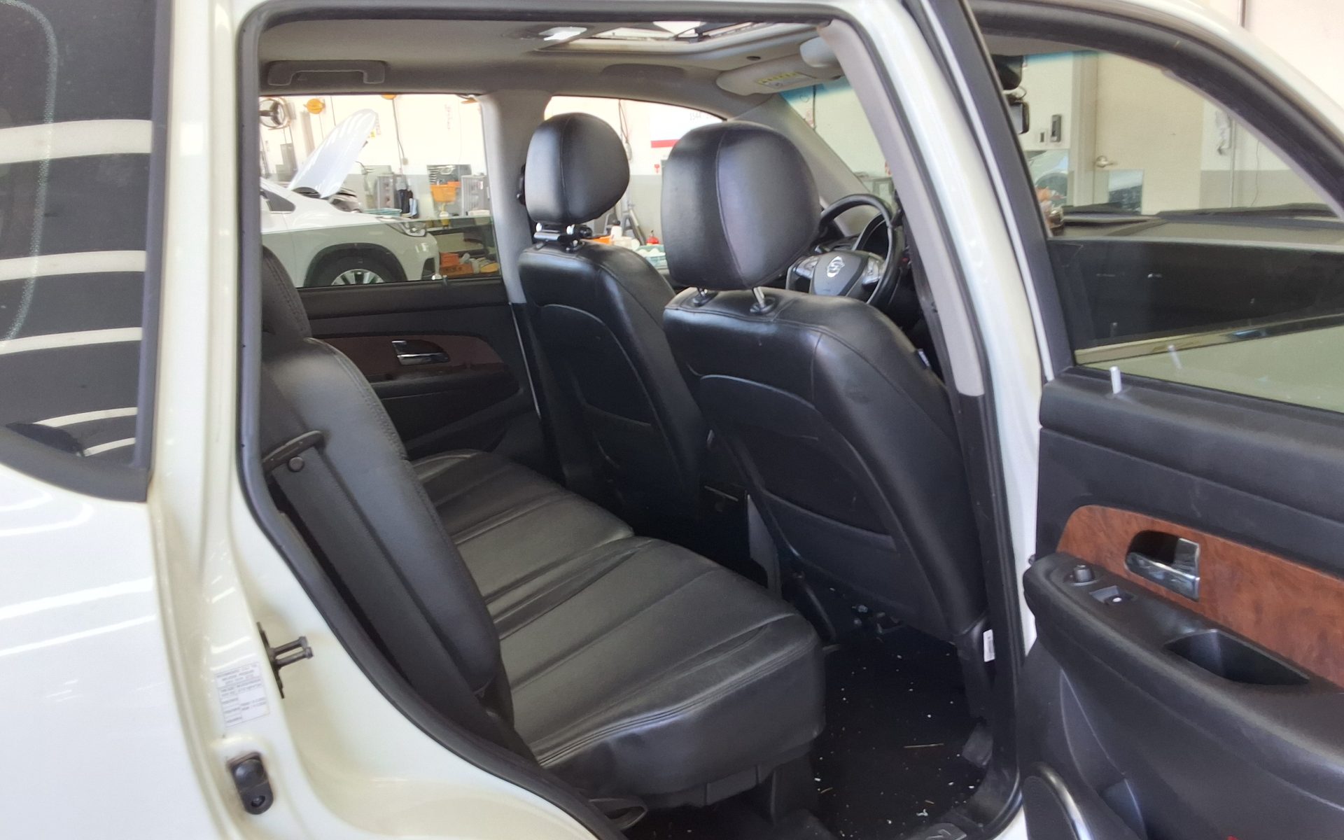 KG MOBILITY (SSANGYONG) REXTON W 2.2 2WD RX7 LUXURY 2016 - zdjęcie 13