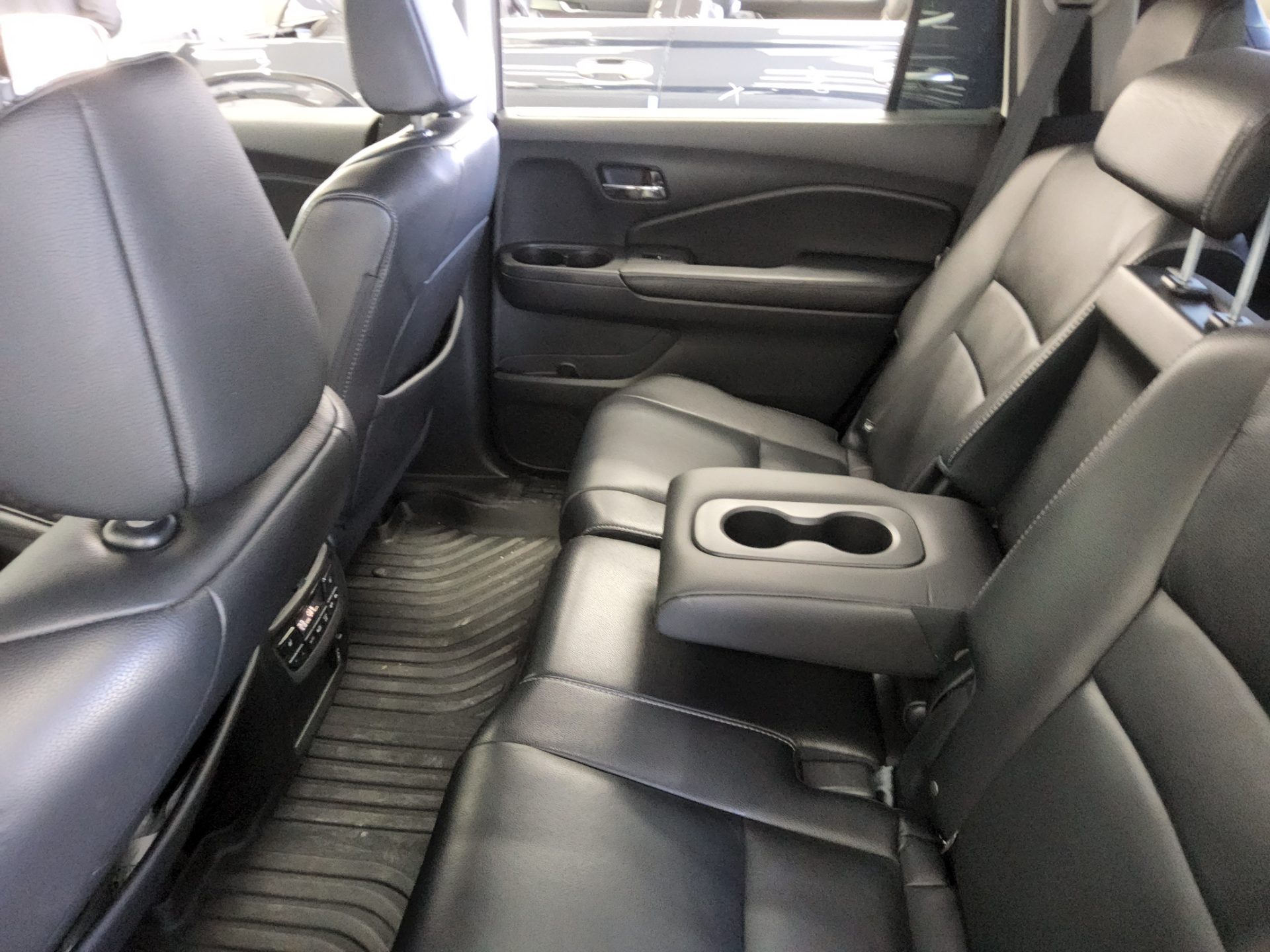 HONDA PILOT (3RD GEN) 3.5 V6 2016 - zdjęcie 12