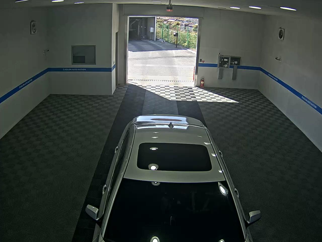BMW 7 SERIES (5TH GEN) 740i 2012 - zdjęcie 7