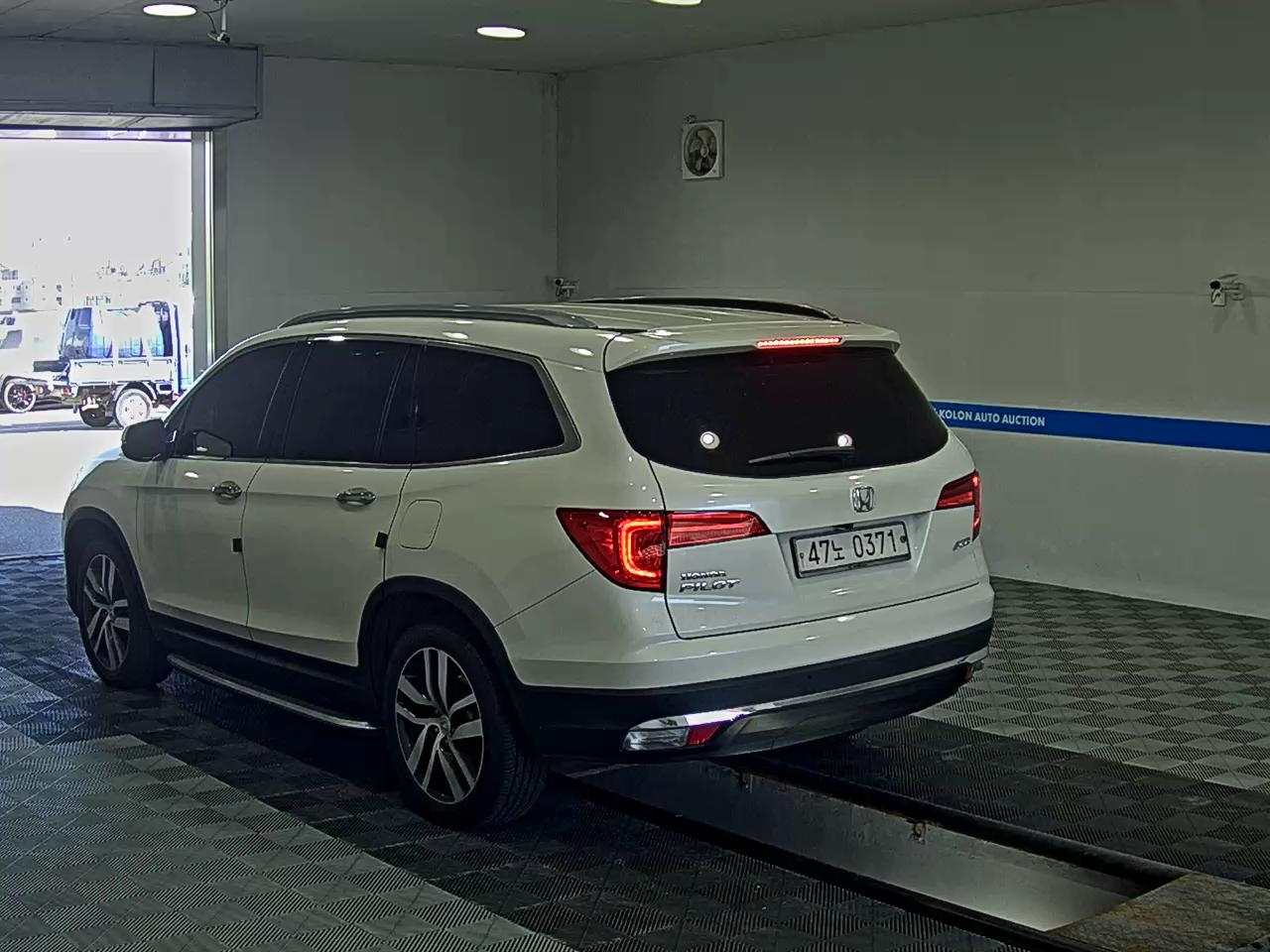 HONDA PILOT (3RD GEN) 3.5 V6 2016 - zdjęcie 6