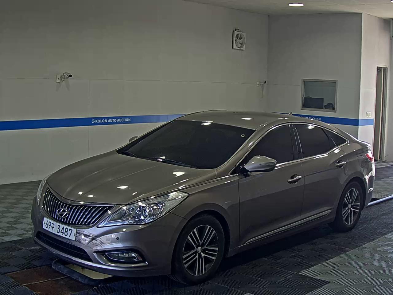 HYUNDAI GRANDEUR HG LPI DISABLED VEHICLE 2014 - zdjęcie 2