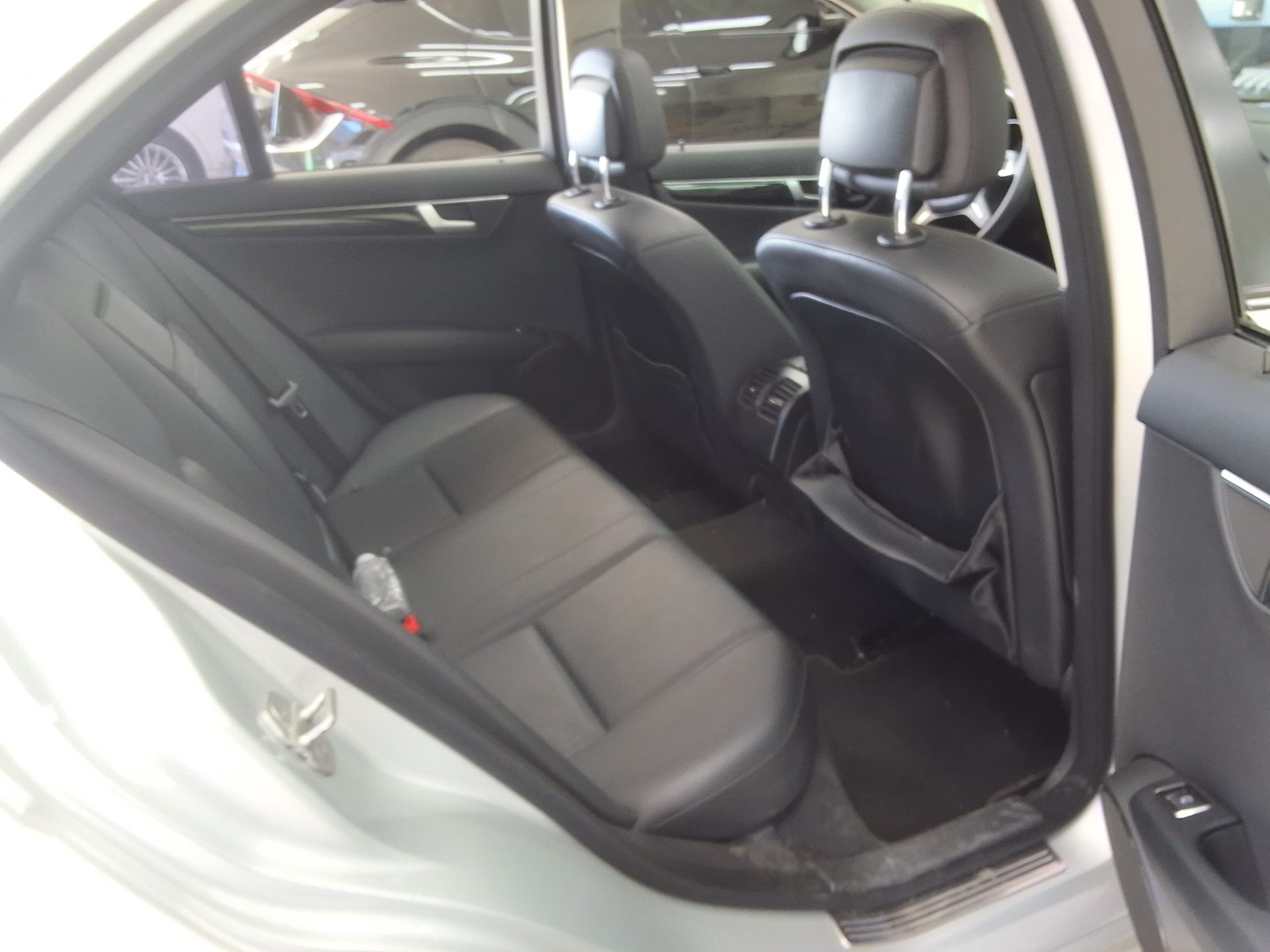 MERCEDES-BENZ C-CLASS (3RD GEN) C220 CDI 2013 - zdjęcie 14