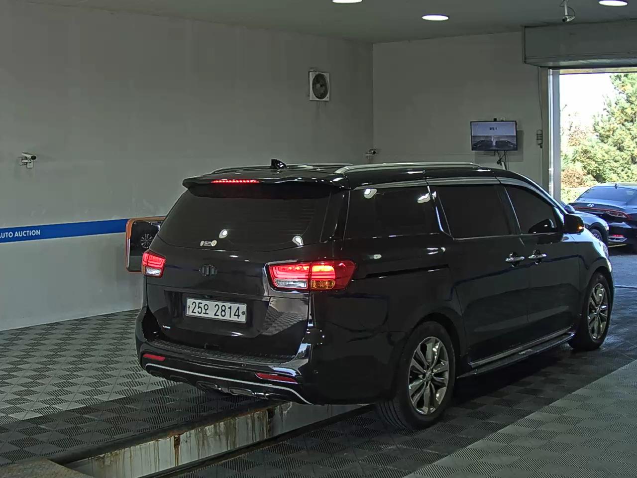 KIA ALL NEW CARNIVAL 9-SEATER DIESEL NOBLESSE 2018 - zdjęcie 5