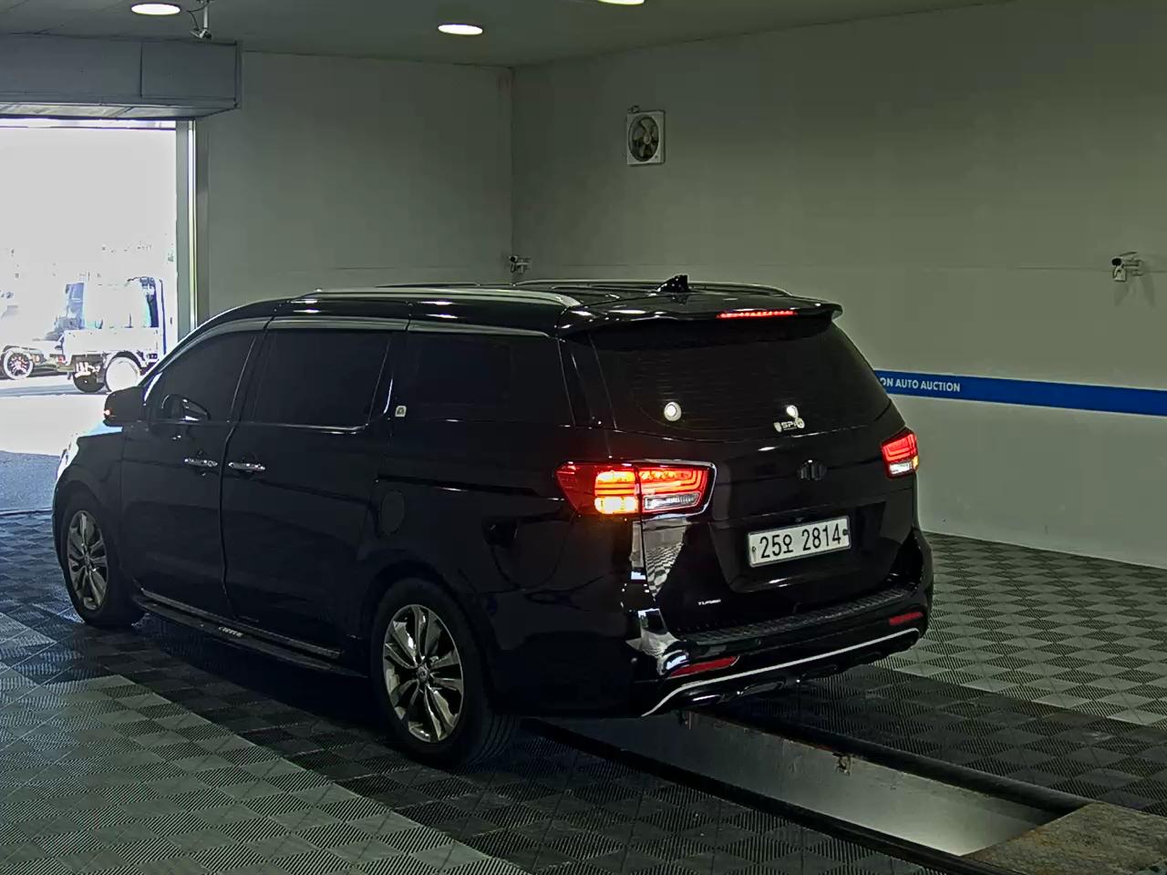KIA ALL NEW CARNIVAL 9-SEATER DIESEL NOBLESSE 2018 - zdjęcie 6