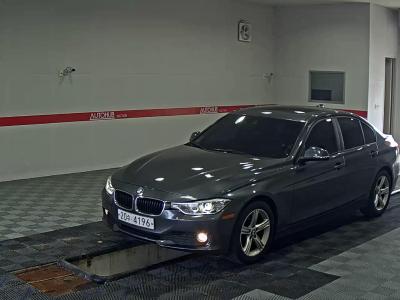 BMW 3 Series 2014 — фото з SellCar Auction