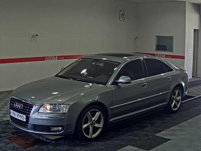 2010 Audi A8