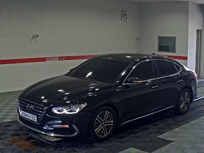 2018 Hyundai Grandeur