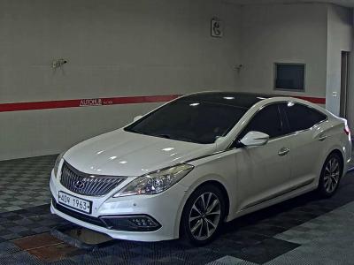 2015 Hyundai Grandeur