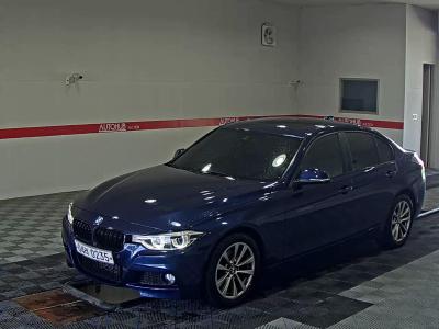 BMW 3 Series 2016 — фото з SellCar Auction