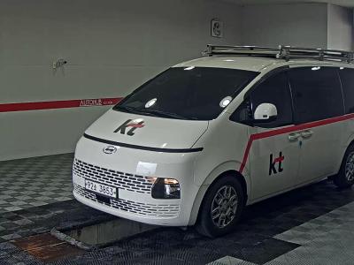 2022 Hyundai Staria