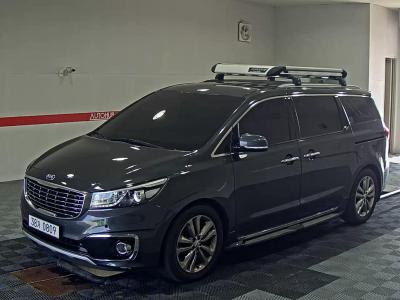 2016 Kia Carnival