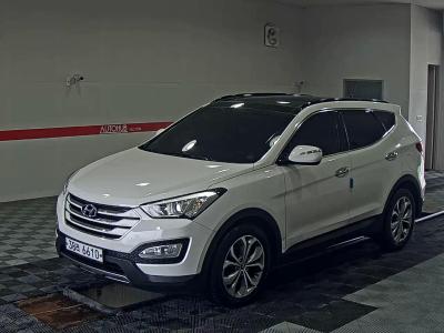 Hyundai Santa Fe 2013 — фото з SellCar Auction