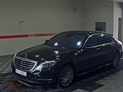 2017 Mercedes-Benz S-Class