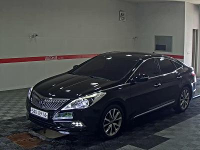 2016 Hyundai Grandeur