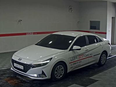 2022 Hyundai Elantra