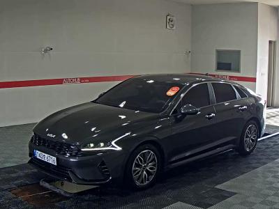 2022 Kia K5