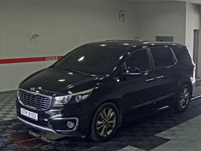 2015 Kia Carnival