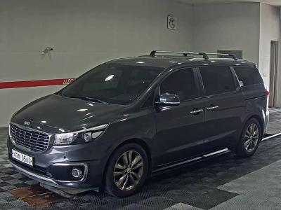 2016 Kia Carnival