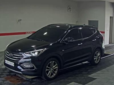 Hyundai Santa Fe 2017 — фото з SellCar Auction