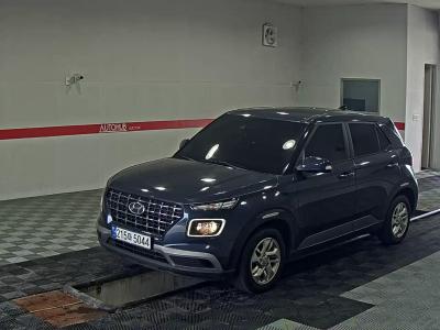 Hyundai Venue