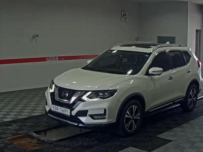 Nissan X-Trail 2018 — фото з SellCar Auction