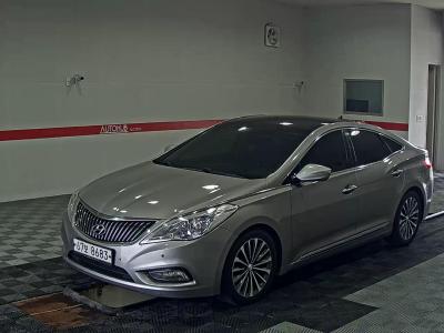 2014 Hyundai Grandeur
