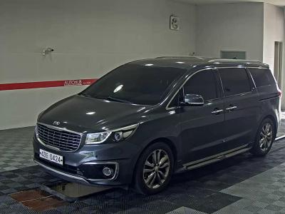 2017 Kia Carnival