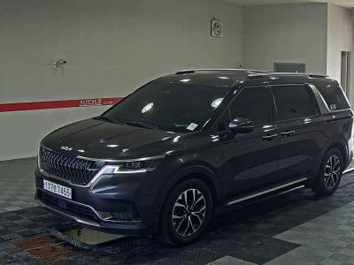 2023 Kia Carnival
