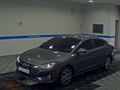 2020 Hyundai Elantra
