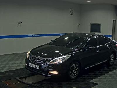 2014 Hyundai Grandeur