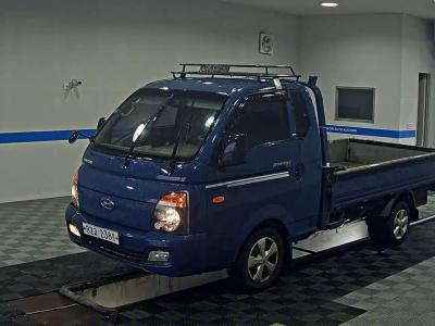 2013 Hyundai Porter