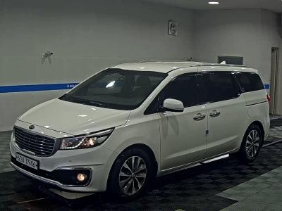 2016 Kia Carnival