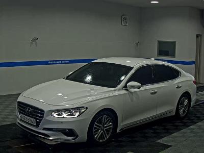 2018 Hyundai Grandeur
