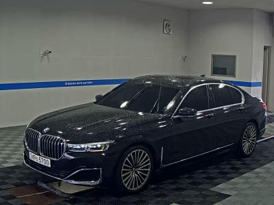 BMW 7 Series 2022 — фото з SellCar Auction
