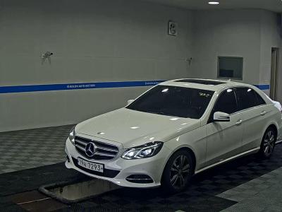 Mercedes-Benz E-Class 2015 — фото з SellCar Auction