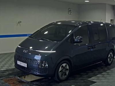 2023 Hyundai Staria